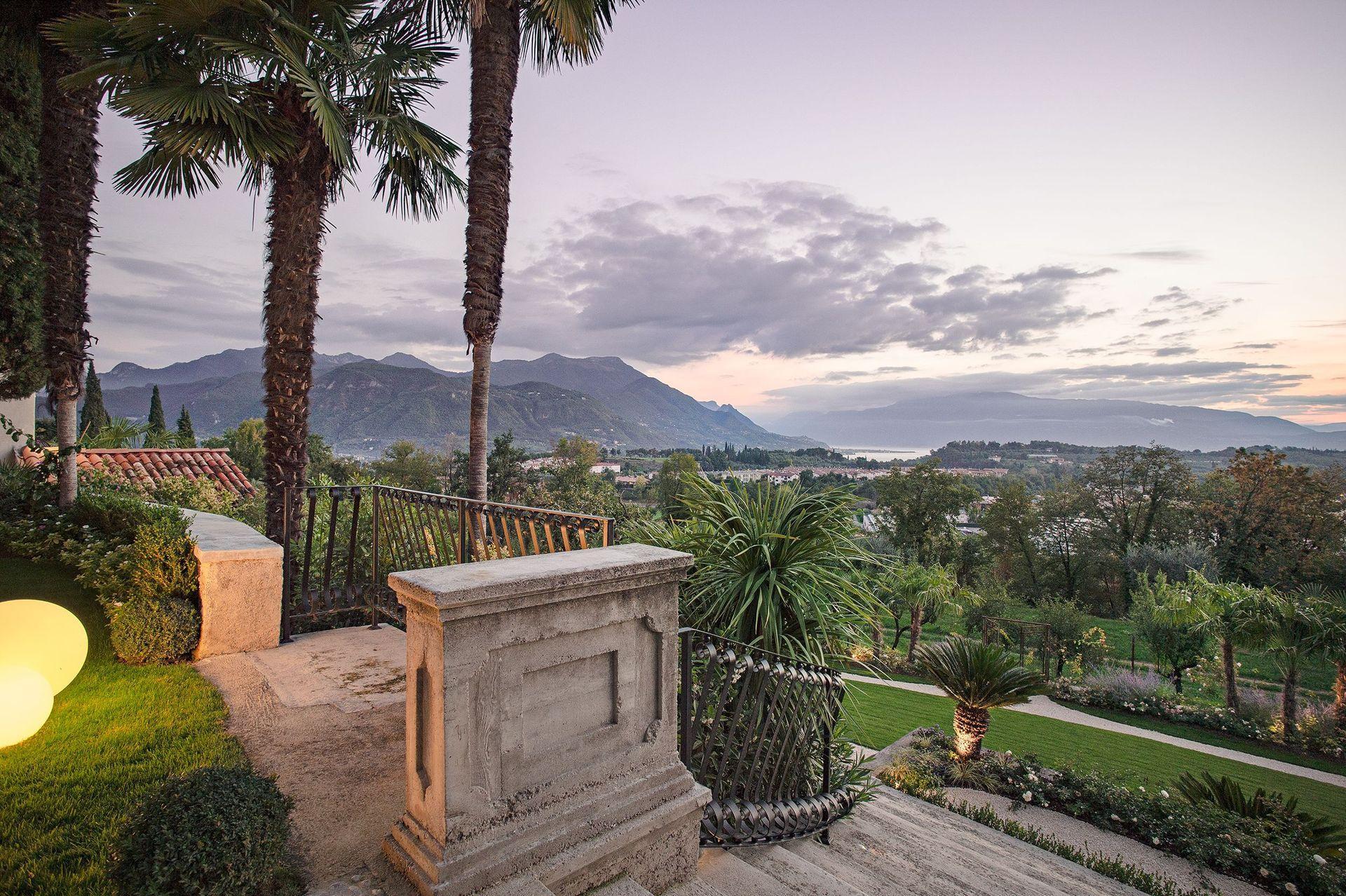 Villa Borgo Il Mezzanino Saló Exterior foto